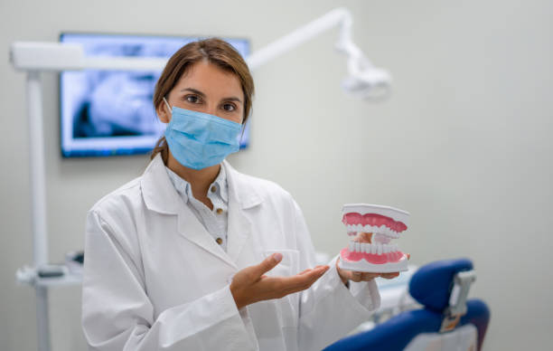 Best Emergency Dental Care for Broken or Chipped Teeth in East Williston, NY